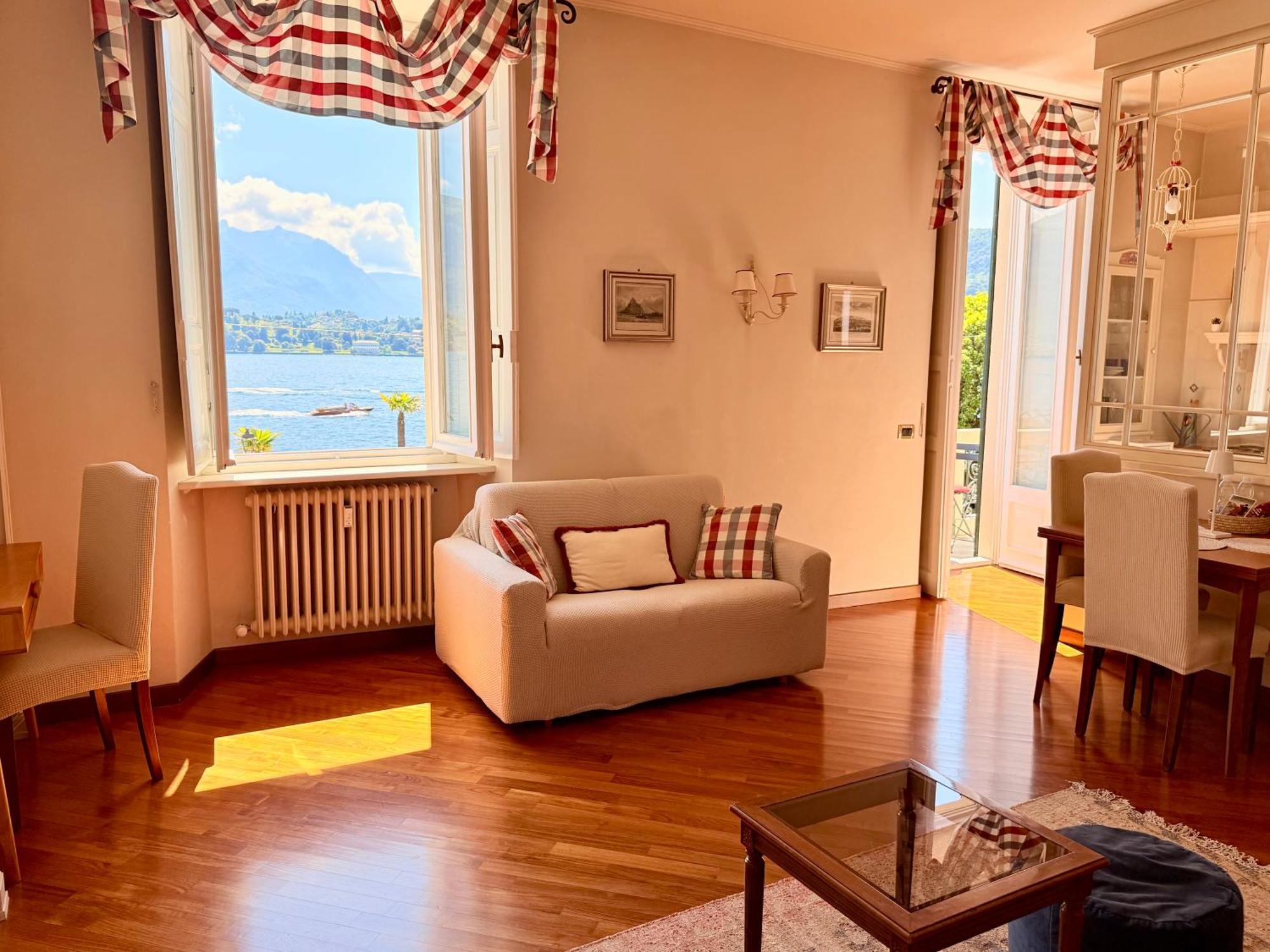Belle Ile Lake View Suite Cadenabbia Exterior photo